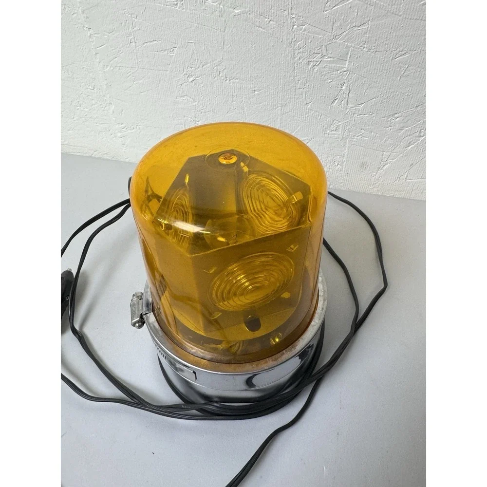 Vintage North American Signal Co. Action-LITE Revolving Amber Light Model BB - M